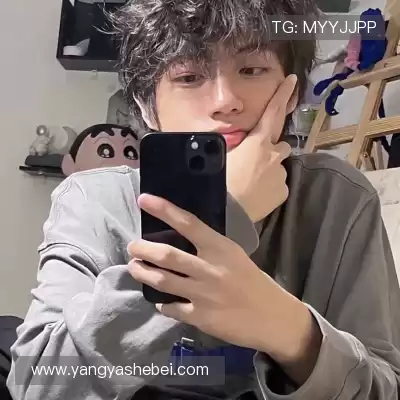 秦莉凌